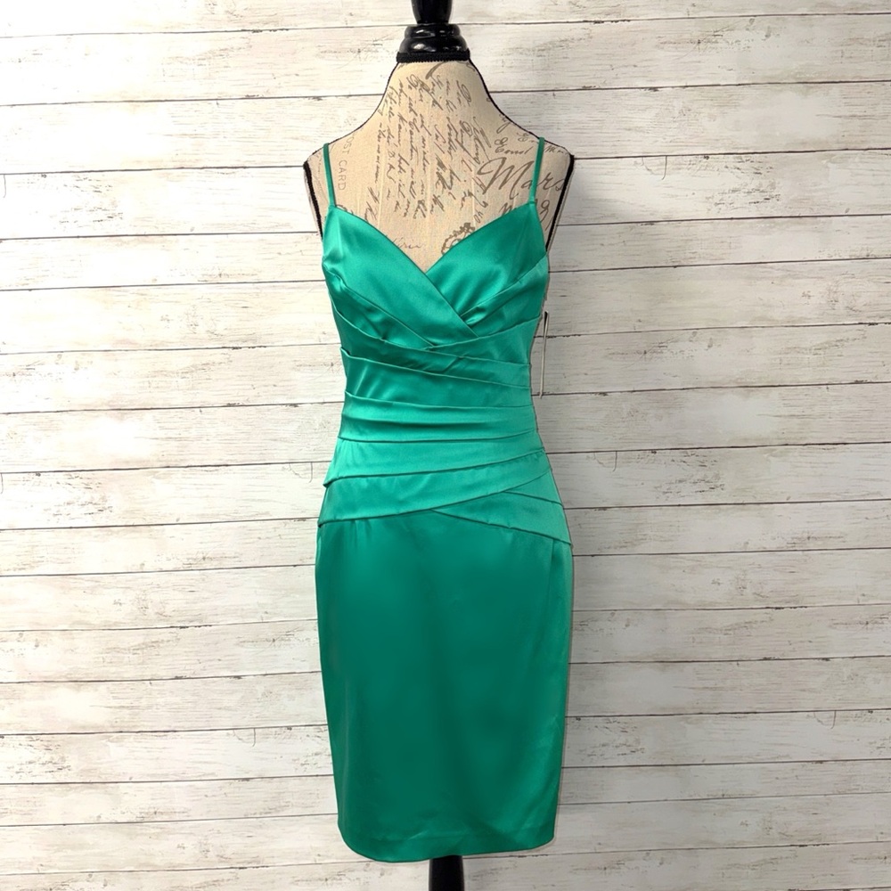 NWT! Lauren Ralph Lauren Midi Dress